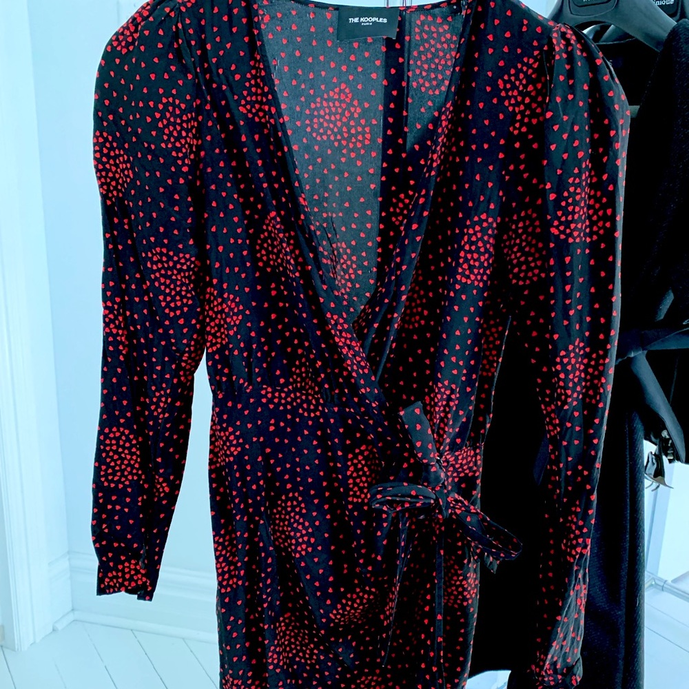 The KOOPLES adorable silk dress with red hearts